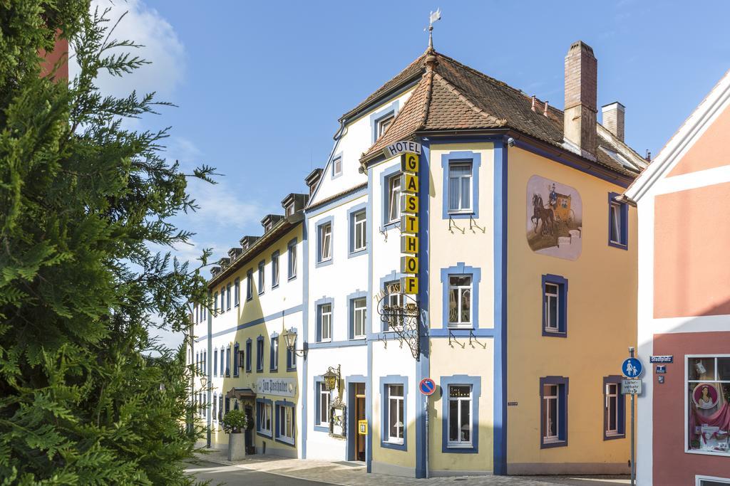 Hotel-Gasthof Zur Post Velburg Extérieur photo